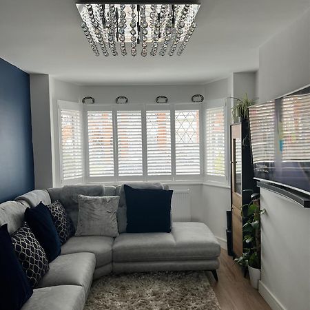 Double Room In Great Barr Near M5 - M6 - Parking - Tv Bed-Garden Birmingam Exterior foto